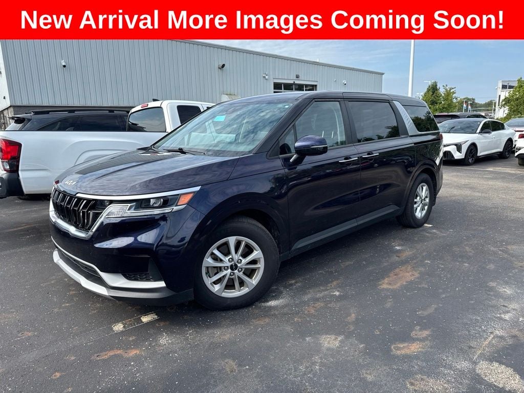 2022 Kia Carnival LXS