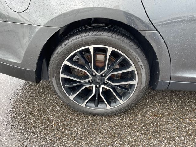 2018 Ford Taurus SEL