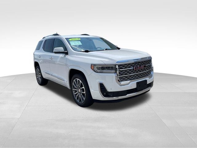 2023 GMC Acadia Denali