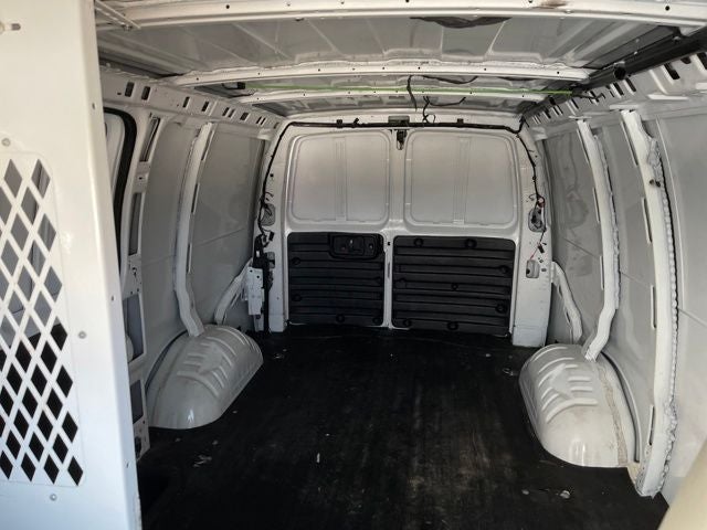 2022 GMC Savana 2500 Work Van