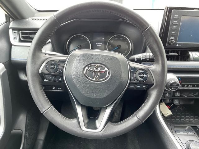 2022 Toyota RAV4 Hybrid SE