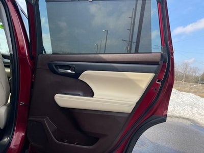 2022 Toyota Highlander XLE