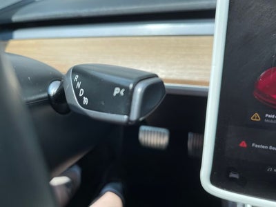 2019 Tesla Model 3 Base