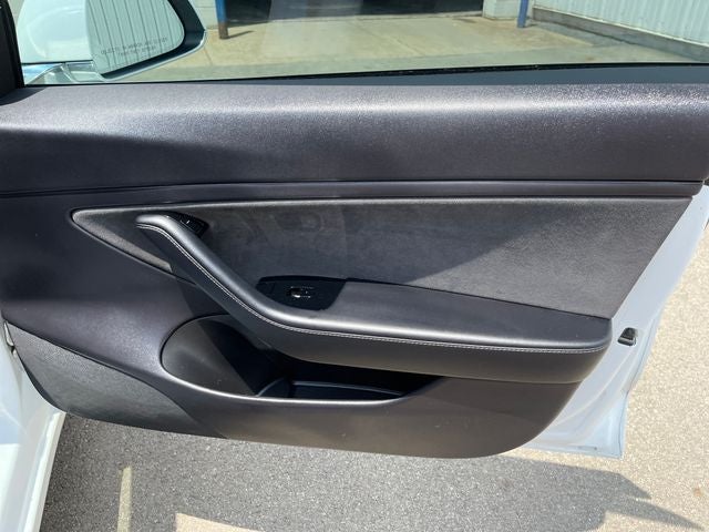 2019 Tesla Model 3 Base