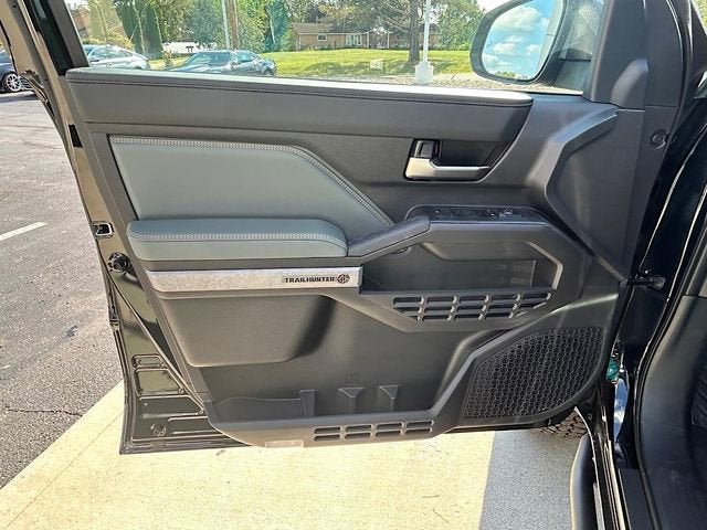 2025 Toyota Tacoma i-FORCE MAX Tacoma Trailhunter