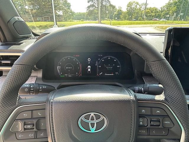 2025 Toyota Tacoma i-FORCE MAX Tacoma Trailhunter