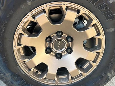 2025 Toyota Tacoma i-FORCE MAX Tacoma Trailhunter