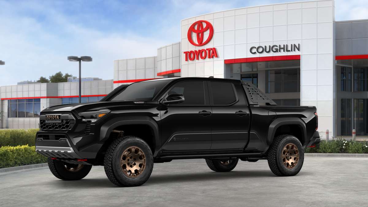 2025 Toyota Tacoma i-FORCE MAX Tacoma Trailhunter