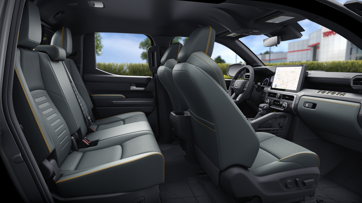 2025 Toyota Tacoma i-FORCE MAX Tacoma Trailhunter