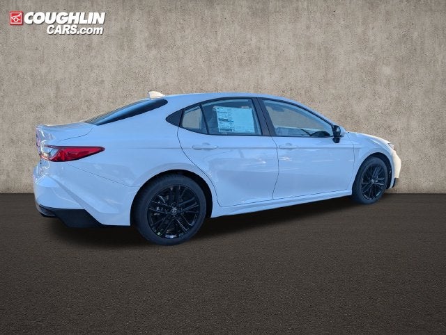 2026 Toyota Camry SE AWD