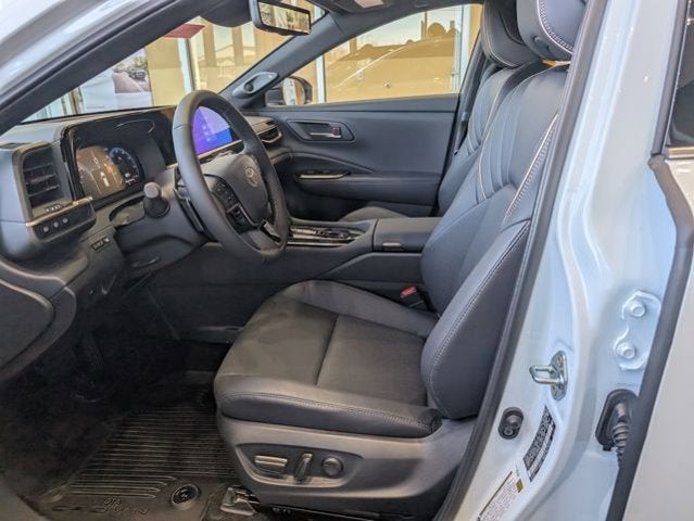 2025 Toyota Toyota Crown Signia Limited