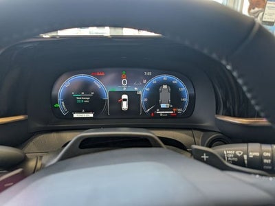 2025 Toyota Toyota Crown Signia Limited