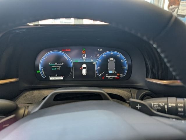 2025 Toyota Toyota Crown Signia Limited