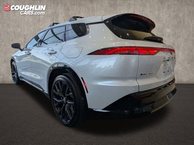 2025 Toyota Toyota Crown Signia Limited