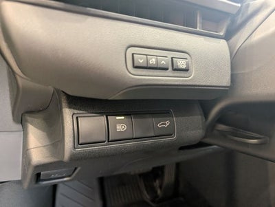 2026 Toyota C-HR XSE