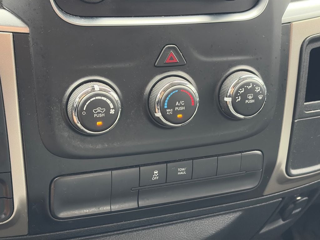 2018 RAM 1500 SLT