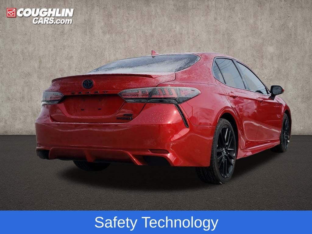 2021 Toyota Camry Hybrid XSE