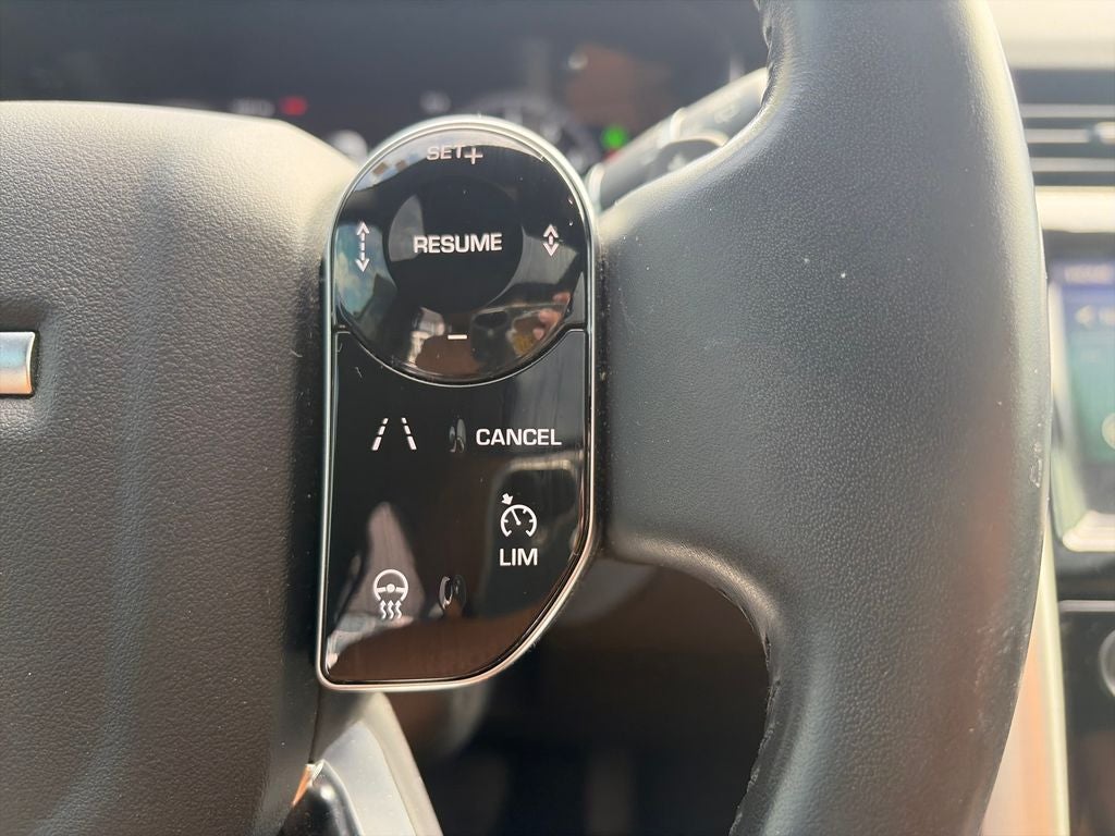 2020 Land Rover Discovery HSE