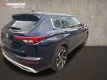2022 Mitsubishi Outlander Base