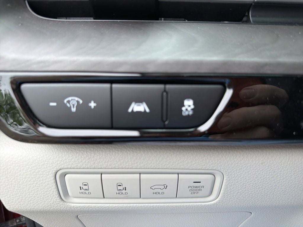 2022 Kia Carnival SX
