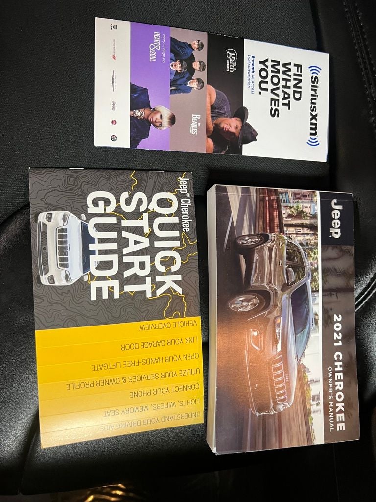 2021 Jeep Cherokee Altitude