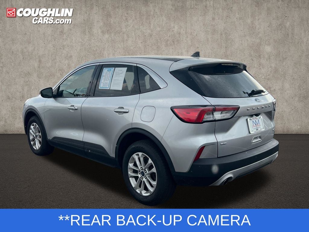 2020 Ford Escape SE
