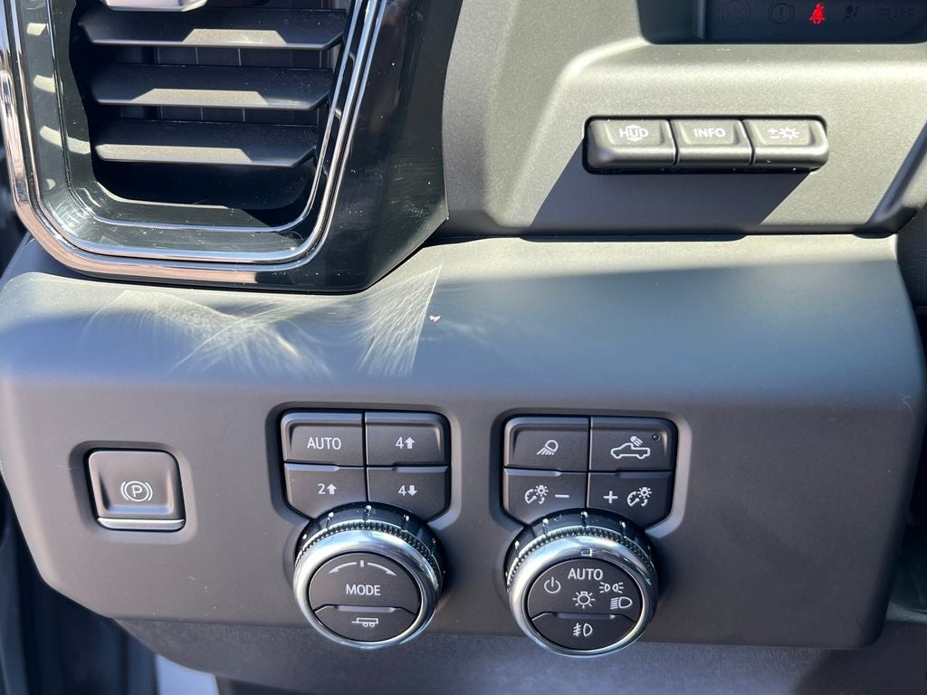 2024 GMC Sierra 2500HD AT4X