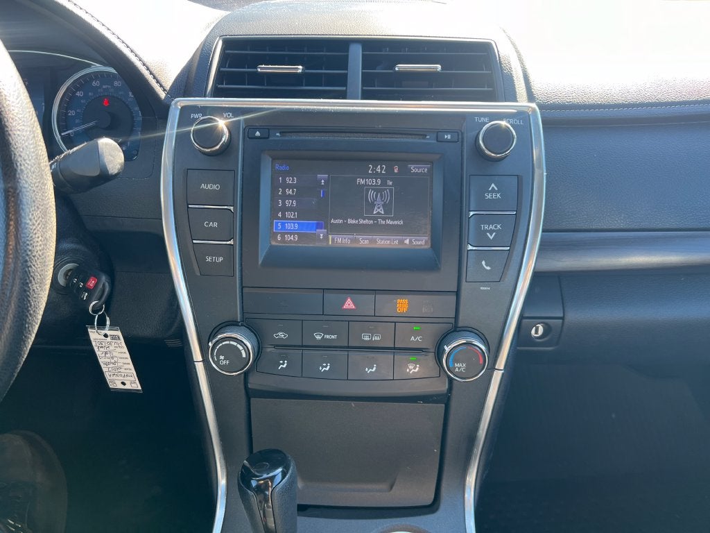 2017 Toyota Camry LE
