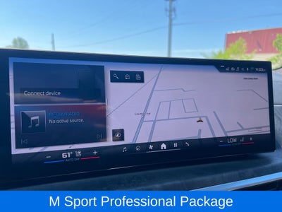2024 BMW X7 M60i