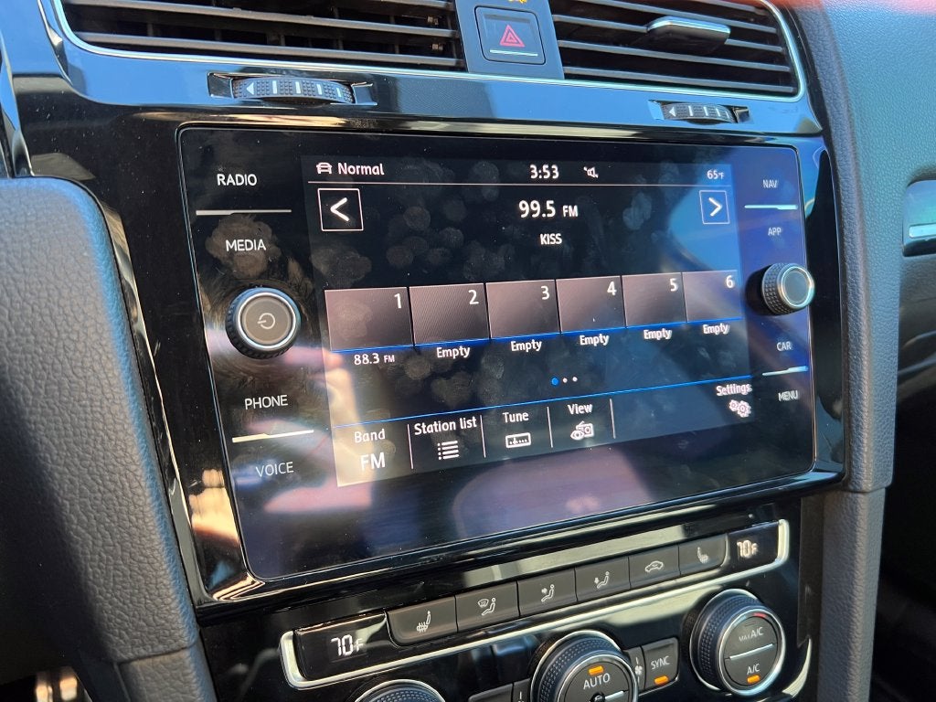 2018 Volkswagen Golf R DCC & Navigation 4Motion