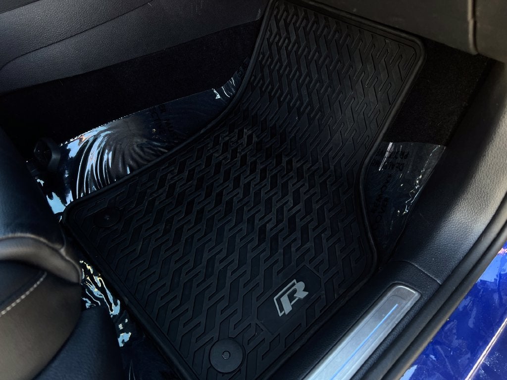 2018 Volkswagen Golf R DCC & Navigation 4Motion
