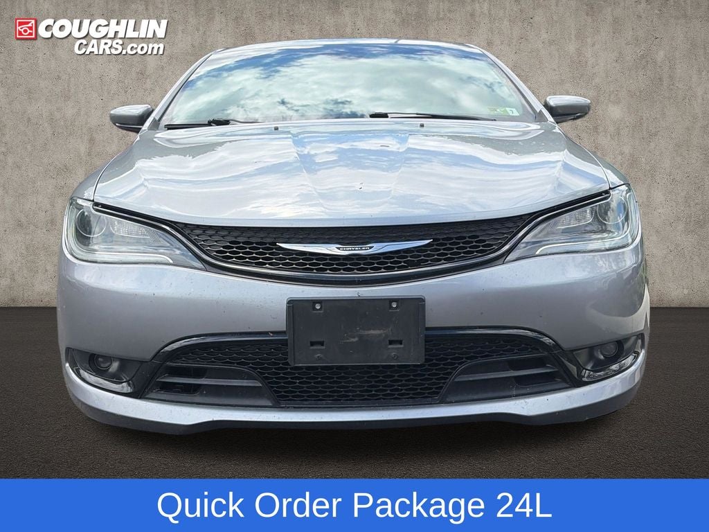 2016 Chrysler 200 S