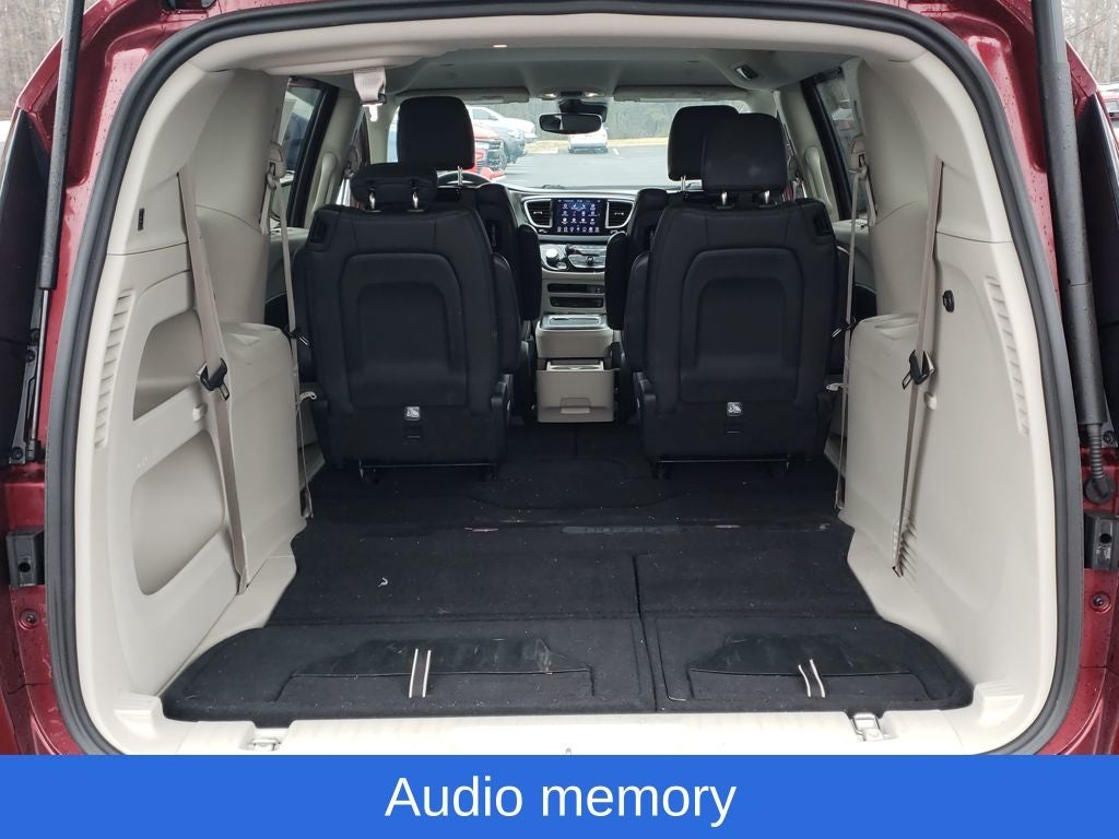 2020 Chrysler Pacifica Touring L Plus