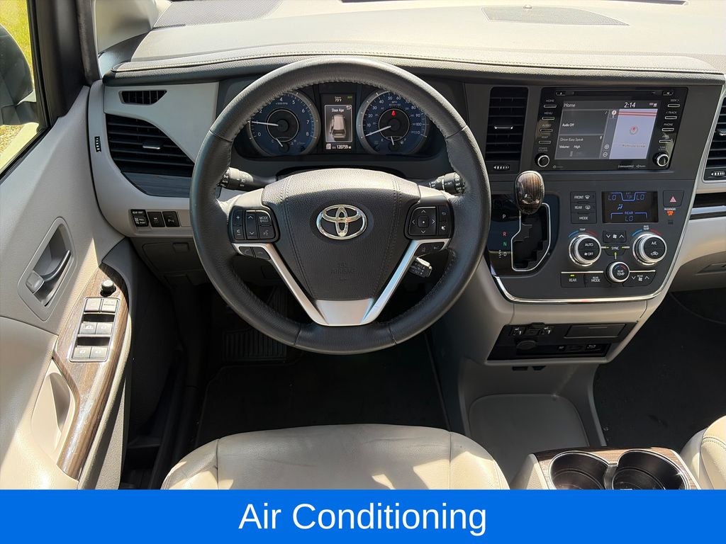 2018 Toyota Sienna XLE Premium