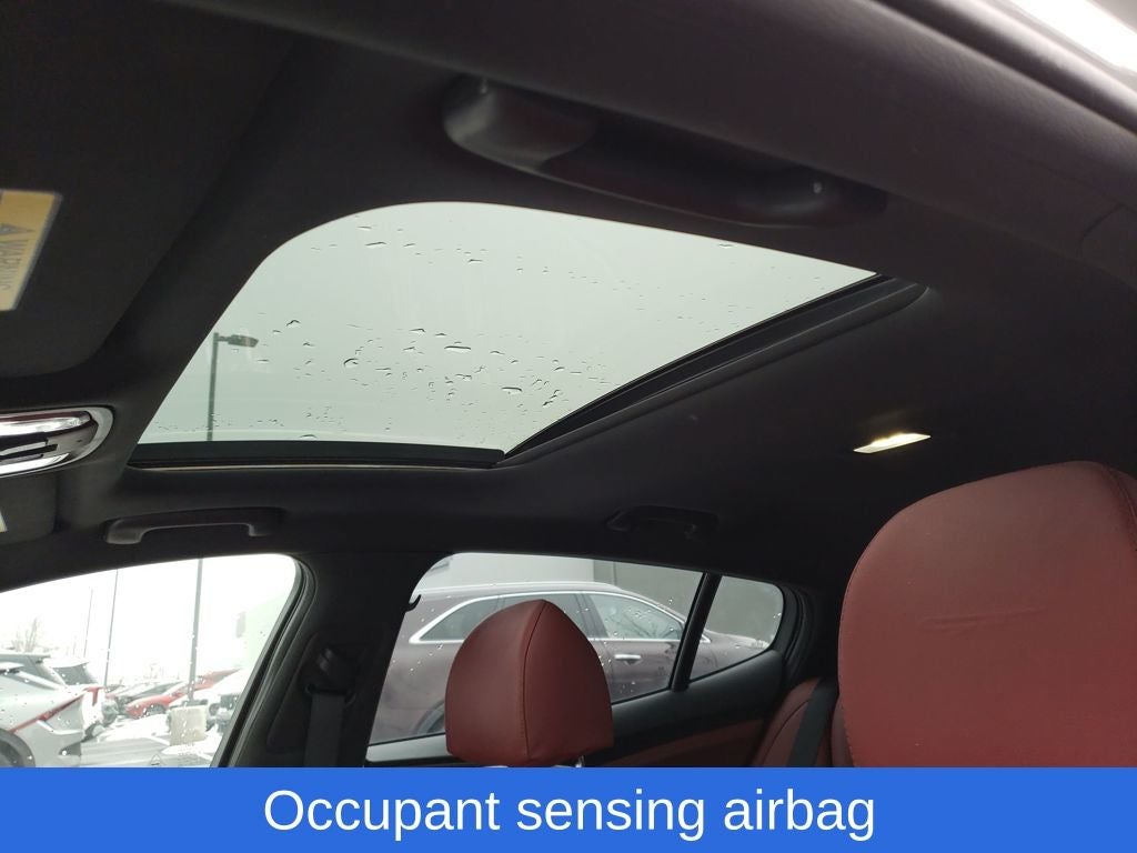 2022 Kia Stinger GT1