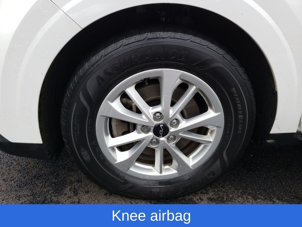 2022 Kia Carnival LXS