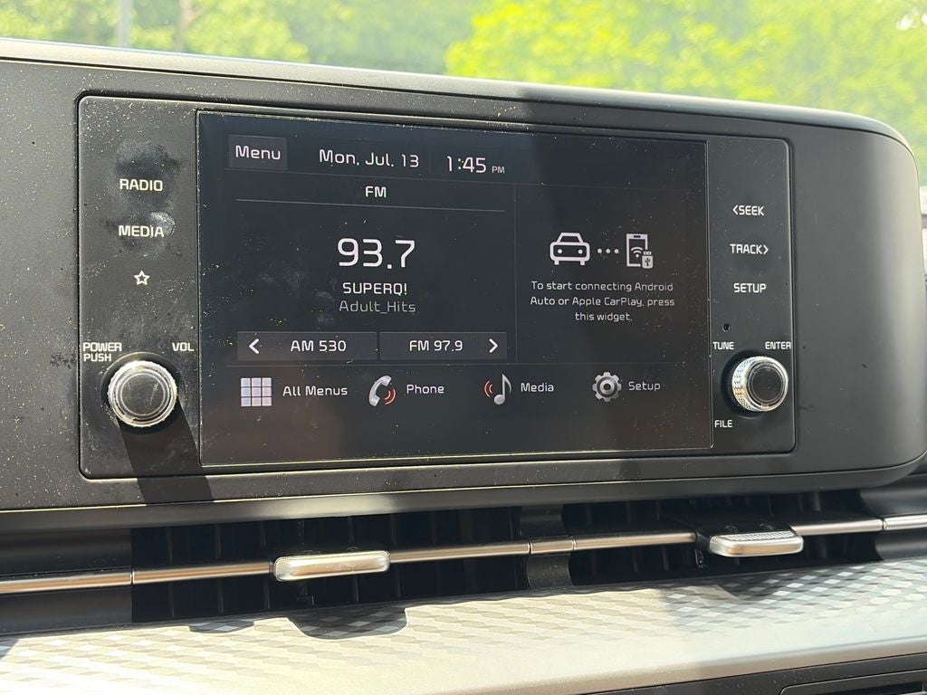 2024 Kia Carnival LX