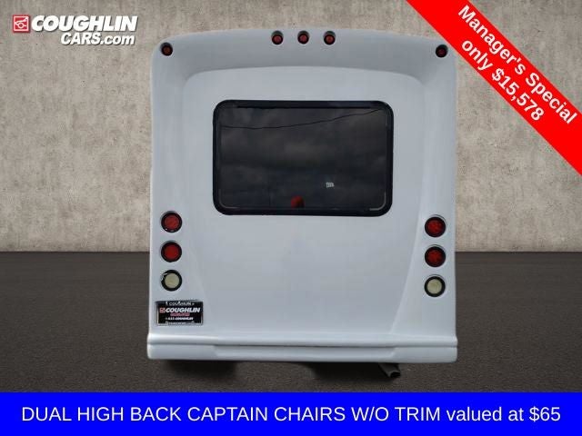 2011 Ford E-350SD Base Cutaway