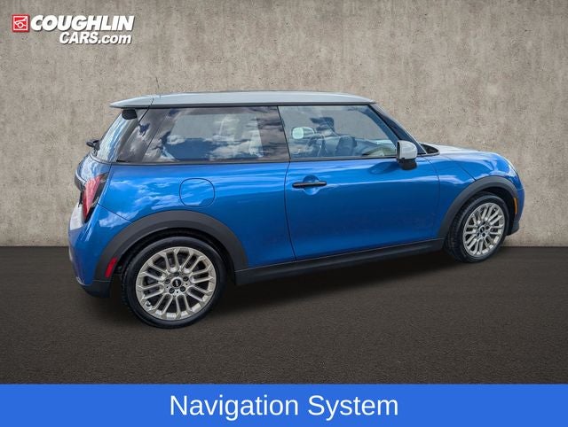 2025 MINI Cooper Iconic