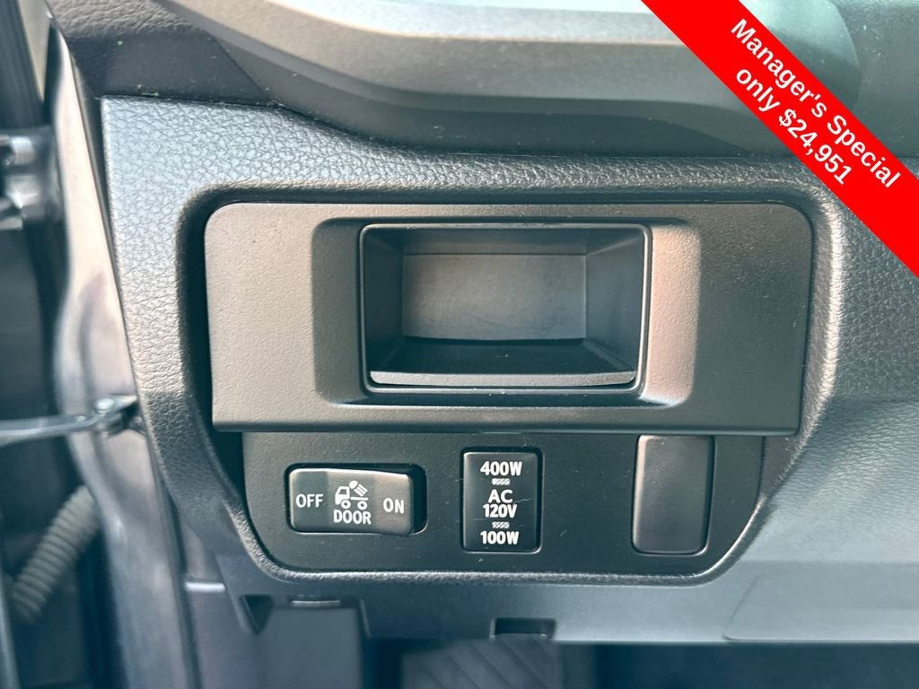 2016 Toyota Tacoma SR5