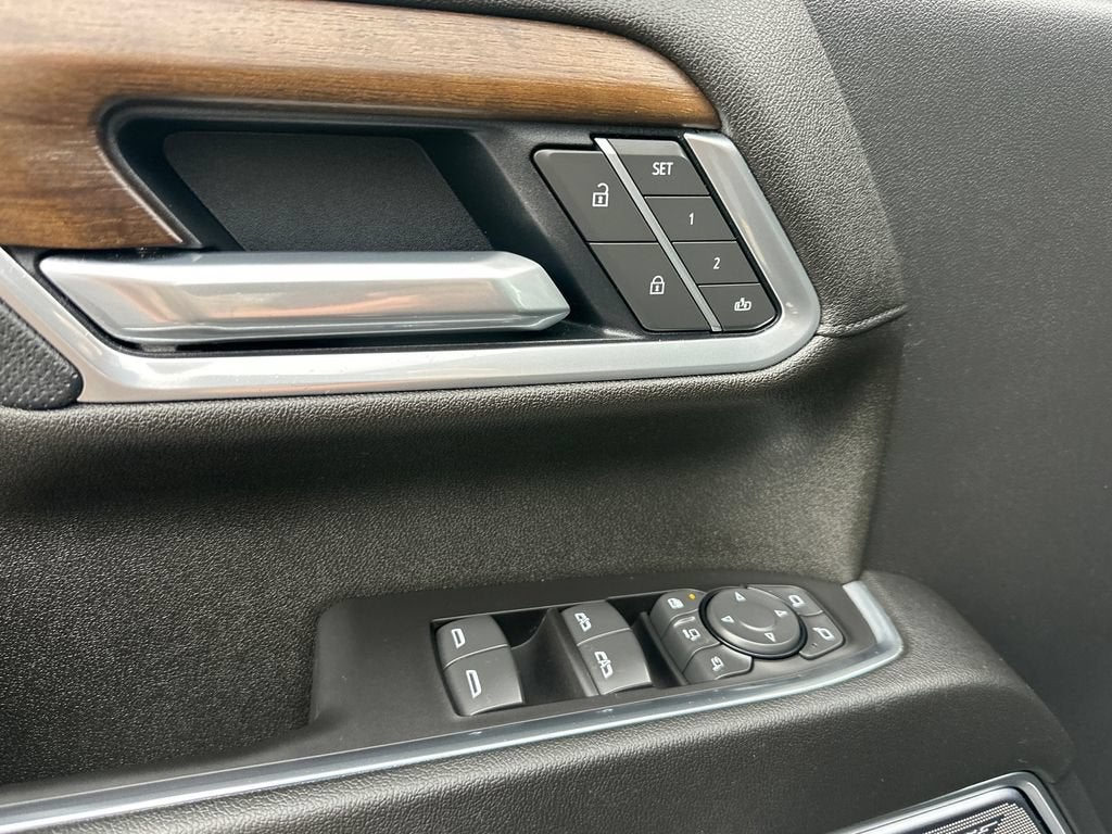 2025 Chevrolet Silverado 3500 HD High Country DRW