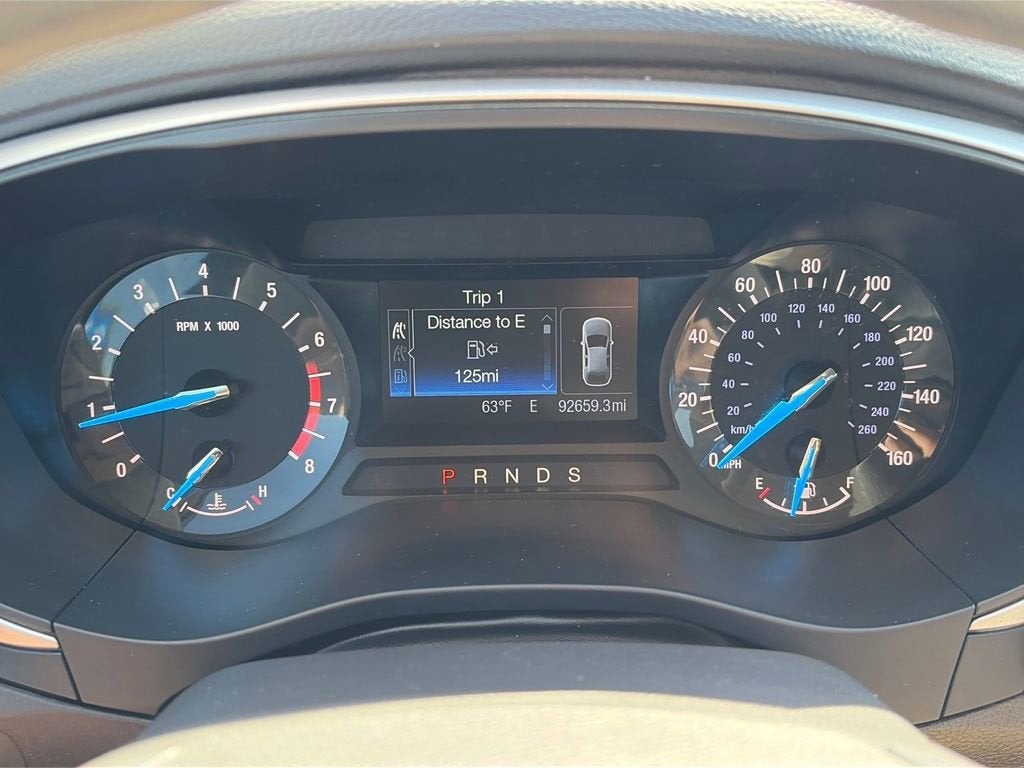 2016 Ford Fusion SE