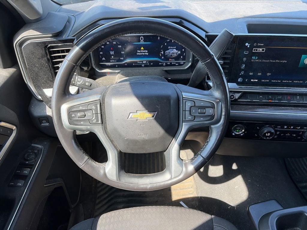 2023 Chevrolet Silverado 1500 LT (2FL)