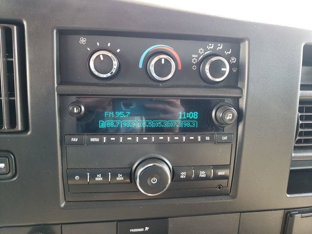 2018 Chevrolet Express Cutaway 3500 Base