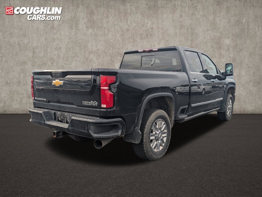 2025 Chevrolet Silverado 3500 HD High Country