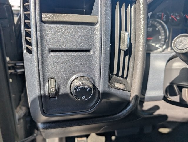2016 Chevrolet Silverado 1500 Custom