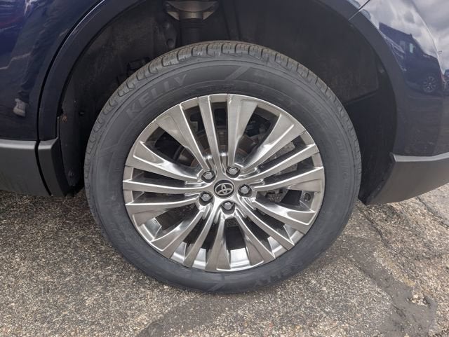 2021 Toyota Venza LE