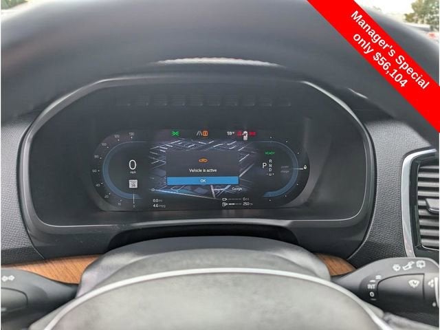 2025 Volvo XC90 Plug-In Hybrid Plus