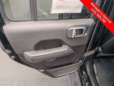 2021 Jeep Wrangler Unlimited Sahara Altitude