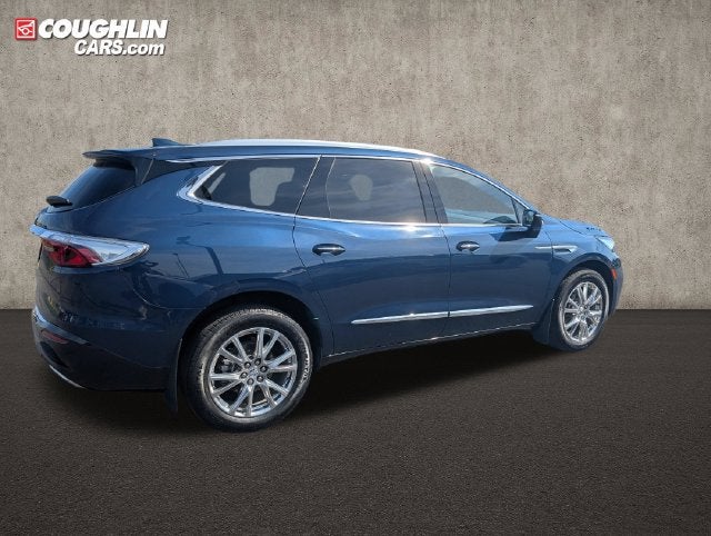 2023 Buick Enclave Premium